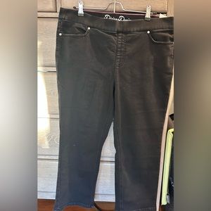Isaac Mizrahi Divine Denim - size 16 Petite